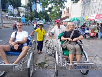 Excursão de meio dia a Ho Chi Minh com opções de Saigon e Chinatown